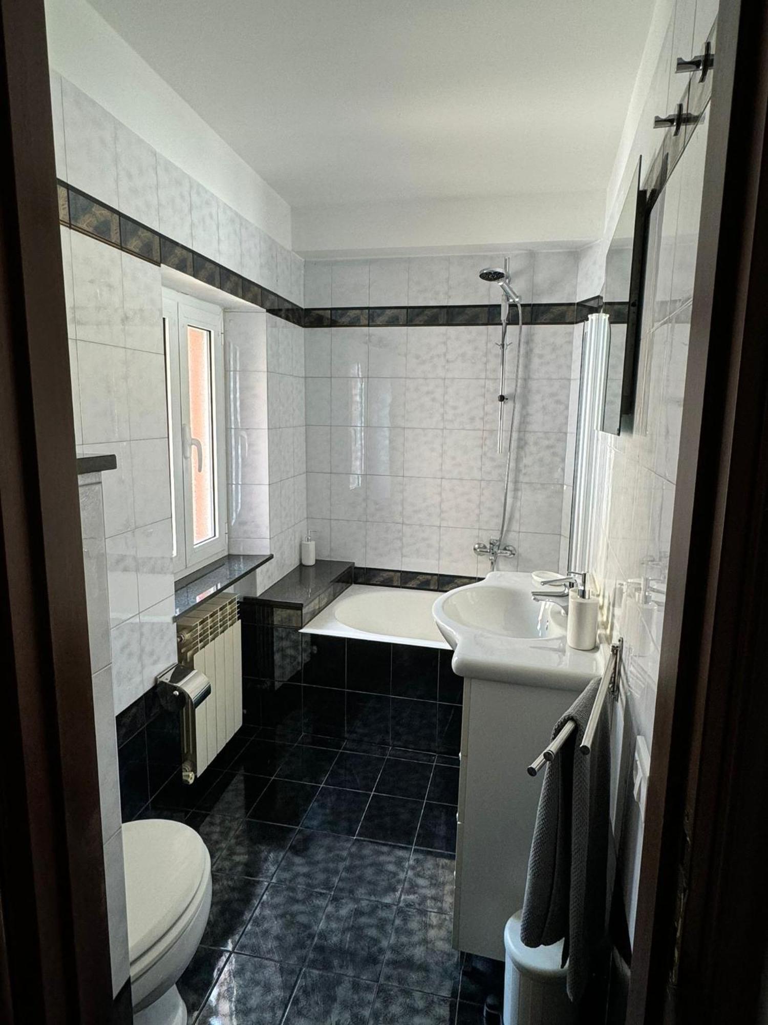 The First Colombo Brignole XX Settembre Apartment เจนัว ภายนอก รูปภาพ